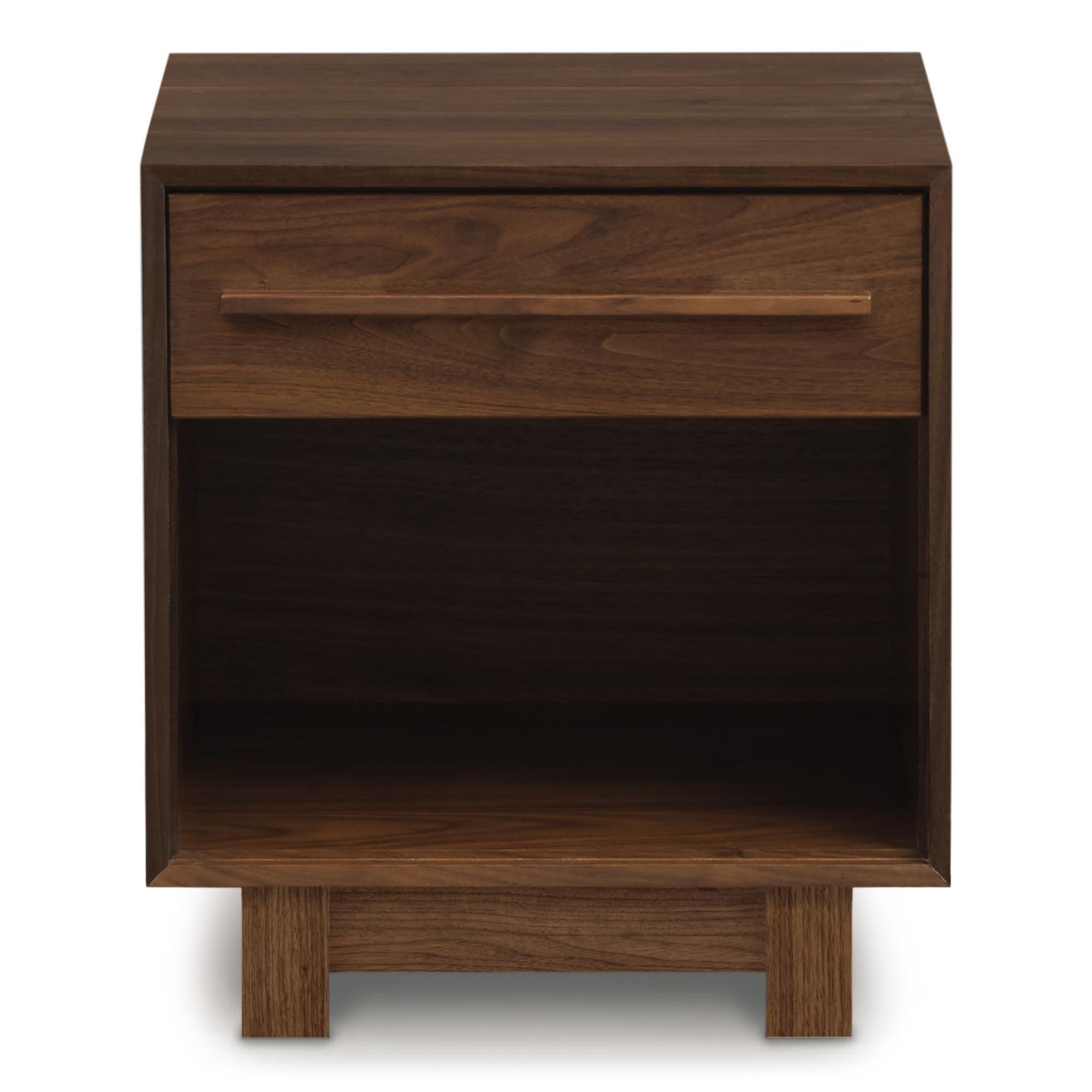 Sloane1DrawerHeadOnWalnut_tljchs